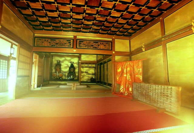 Tatsuno_Castle_22.jpg 58KB